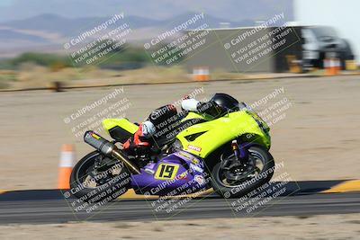 media/Oct-17-2024-Racers Edge (Thu) [[f51934c085]]/B Group/Session 4 (Turn 16)/